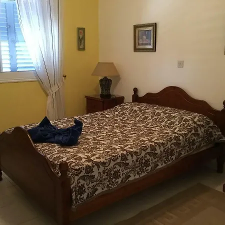 Paradise Garden 4, Kato Apartamento Paphos