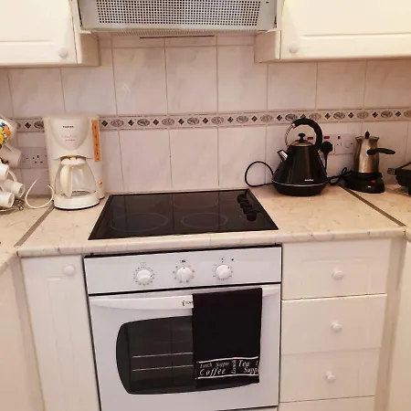 Apartamento Paradise Garden 4, Kato Paphos